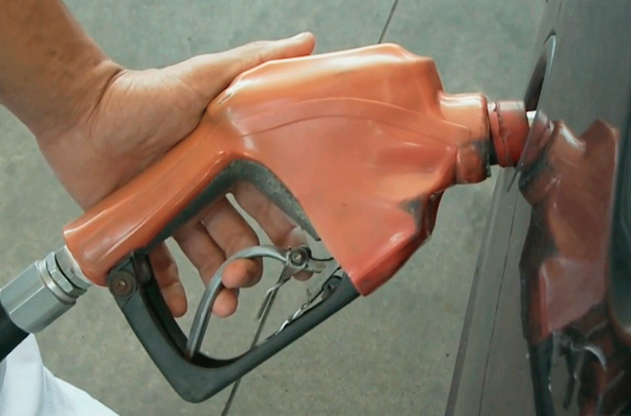 PROCON fiscaliza postos de combustíveis em Sorocaba