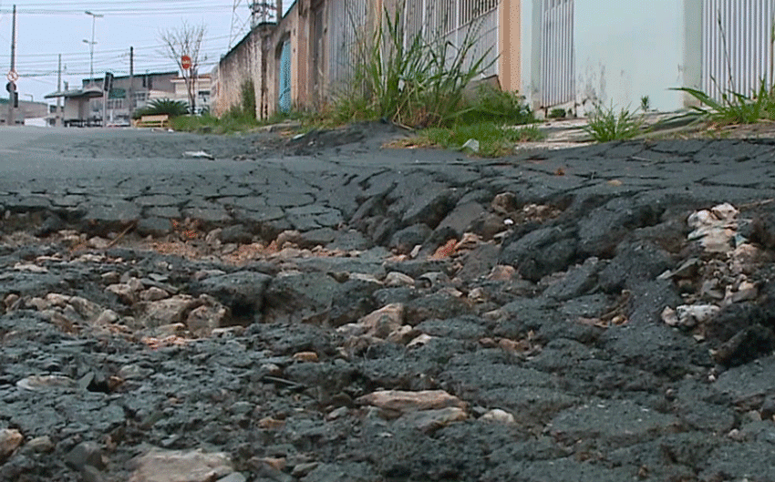 Reclamações de rua no jardim Magnólia em Sorocaba