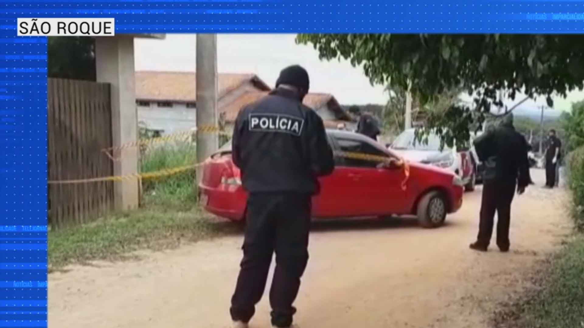 Casal é encontrado morto dentro de carro em São Roque.