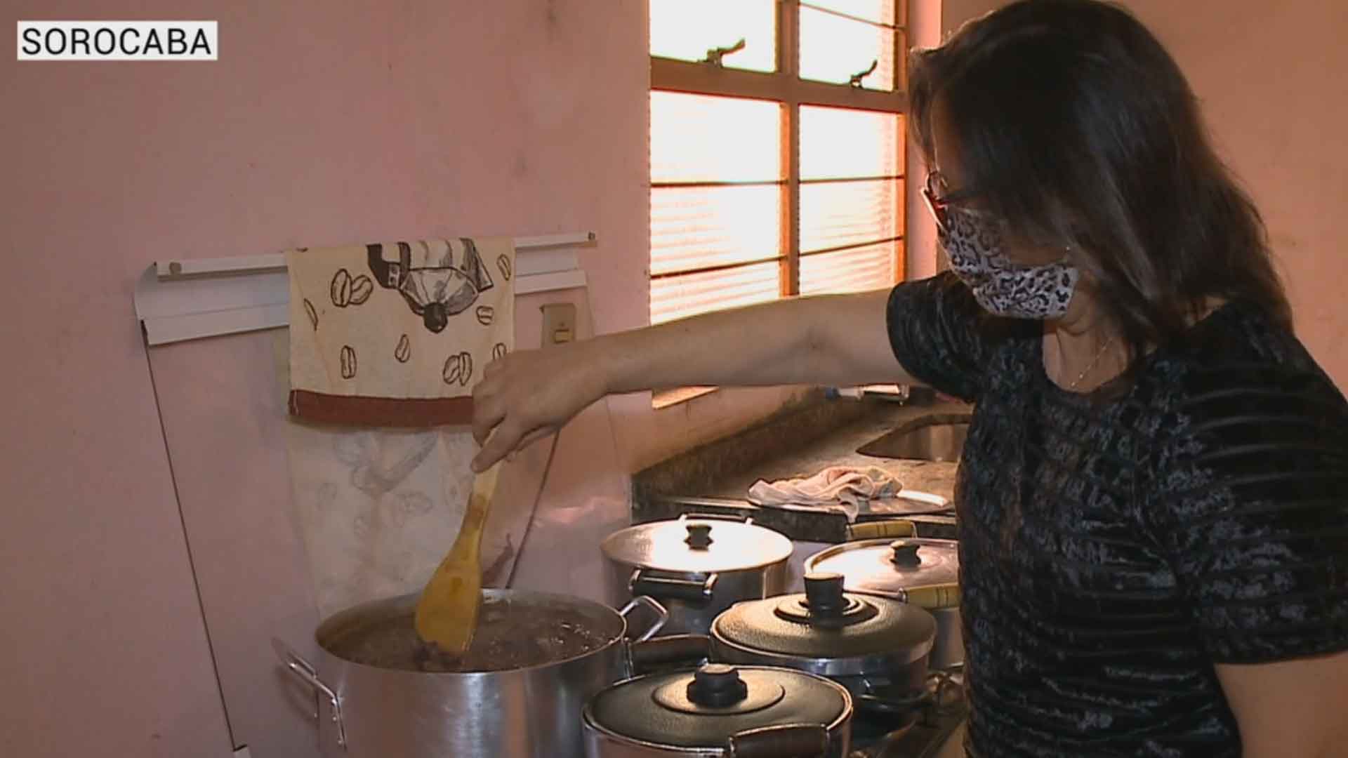 Filhos ficam longe no domingo das mães.