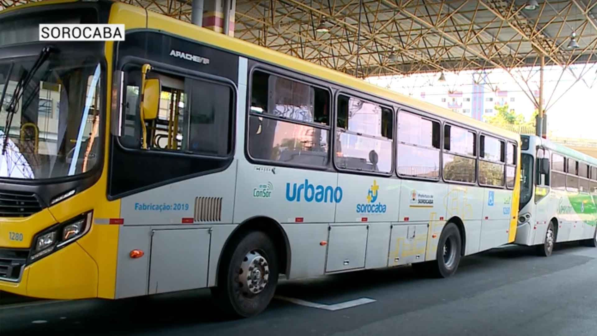 Protesto em terminal de ônibus de Sorocaba