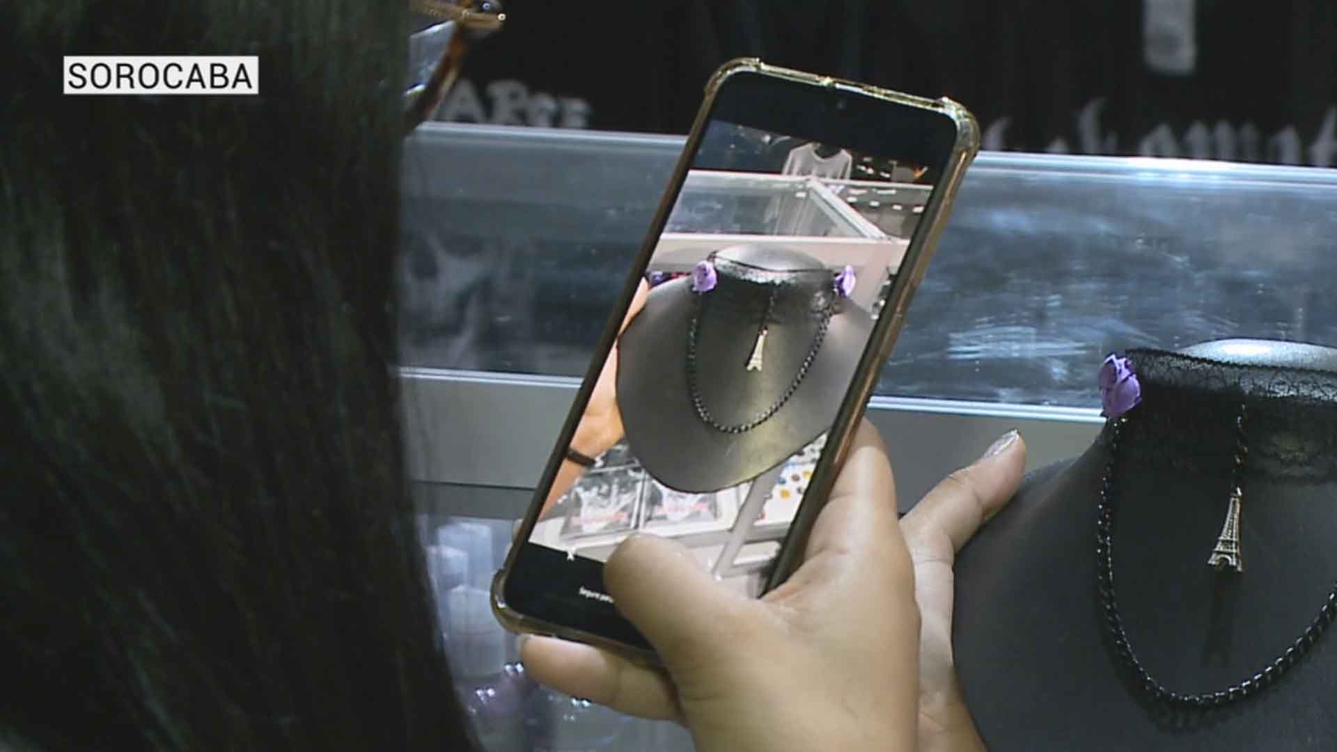 Lojas faturam com vendas pela internet