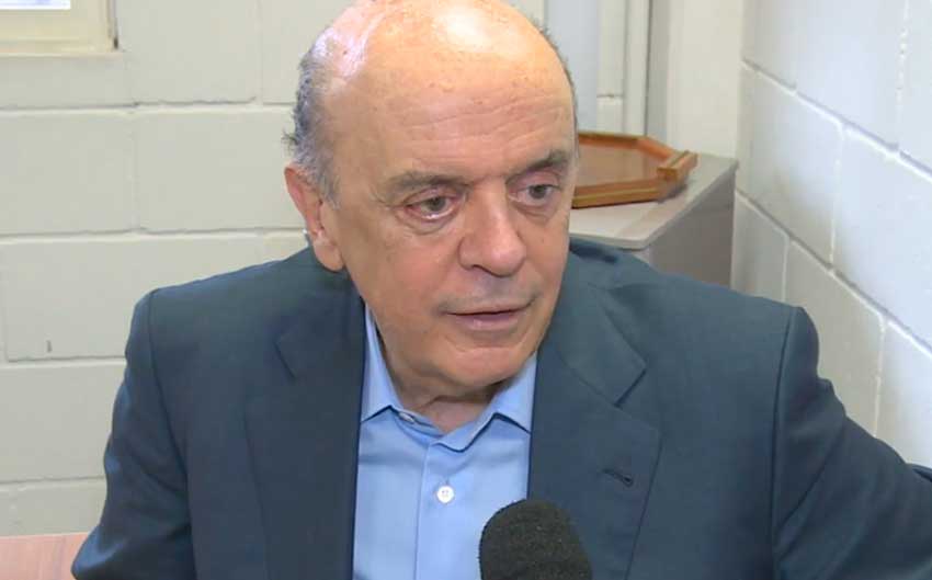 Senador José Serra está em SPA em Sorocaba