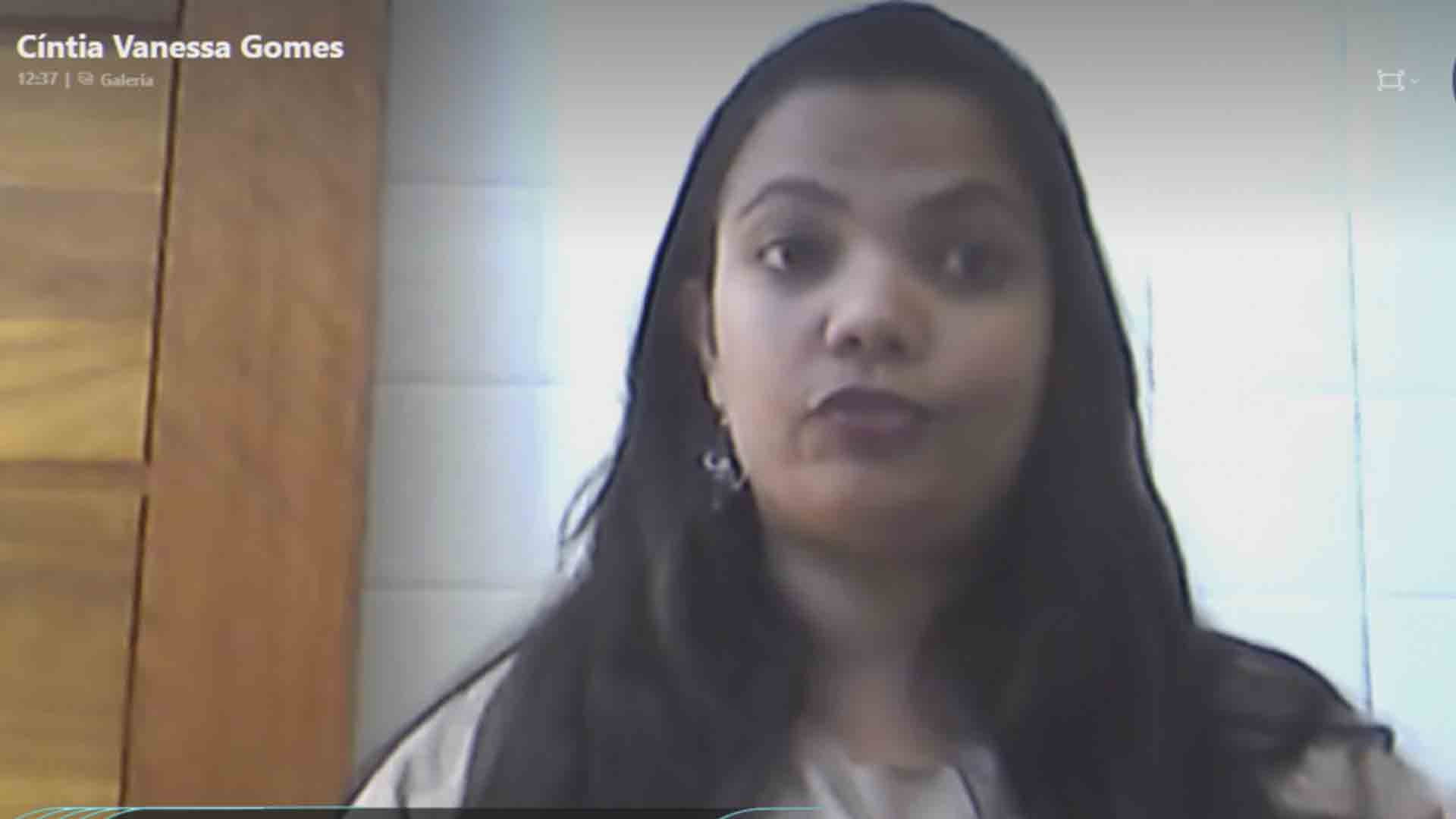 Entrevista com Cíntia Vanessa