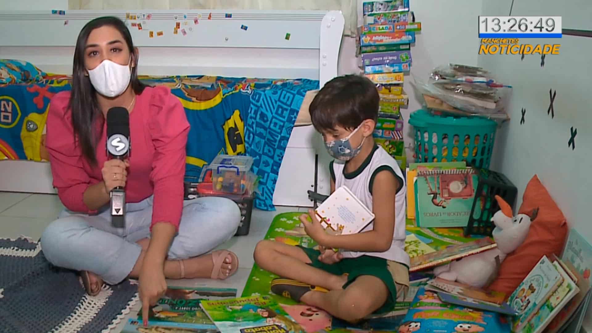 Autista de 5 anos já leu centenas de livros