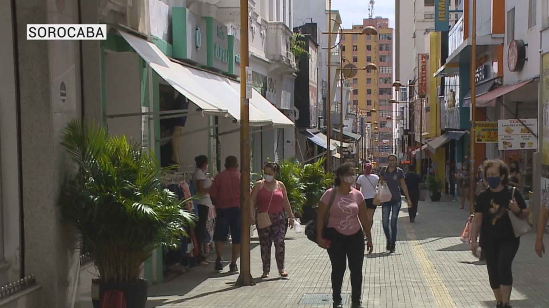 Dia das Mães: comércio da região estende horário neste sábado