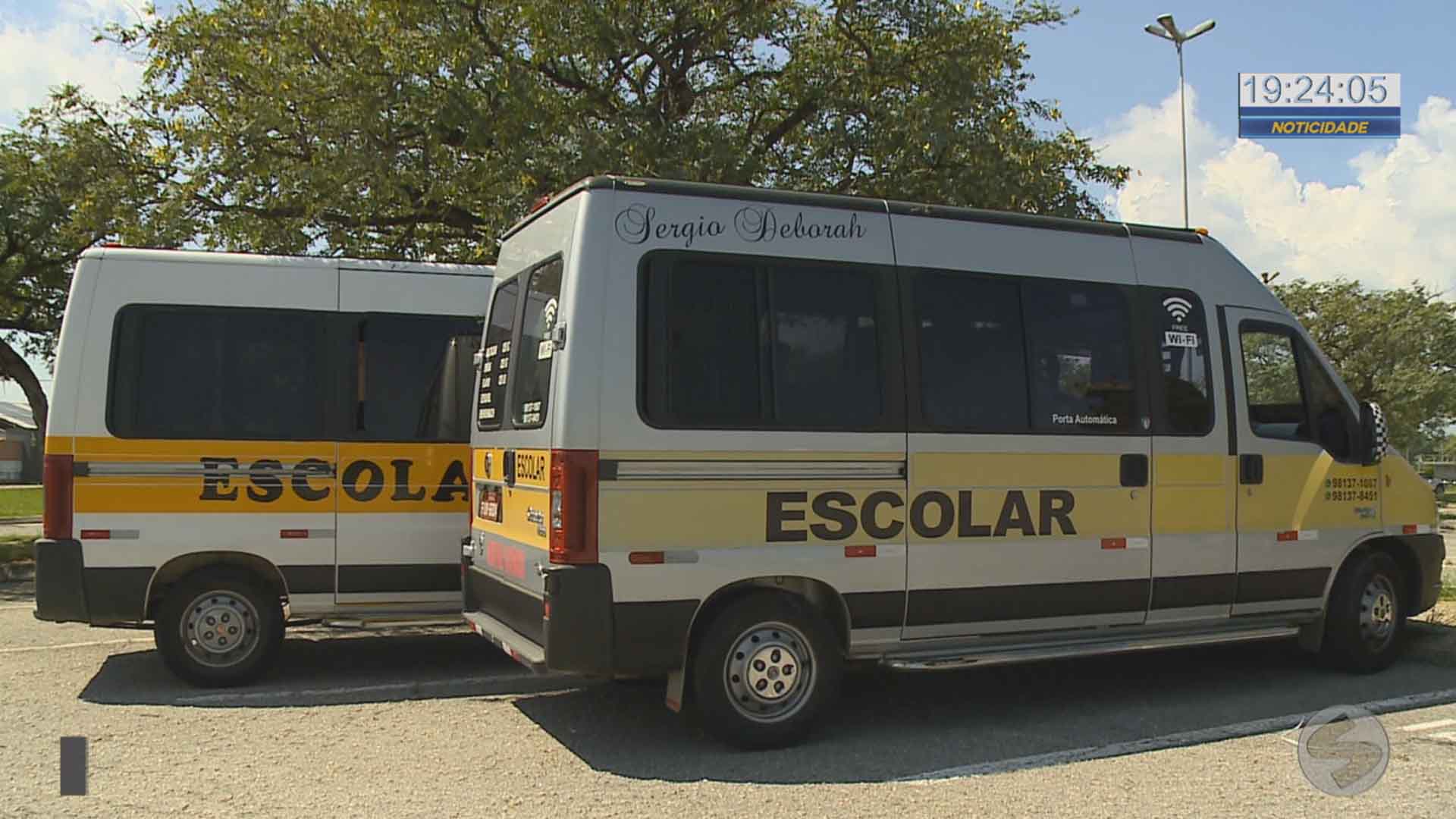 Proprietários de vans escolares pedem ajuda da Prefeitura