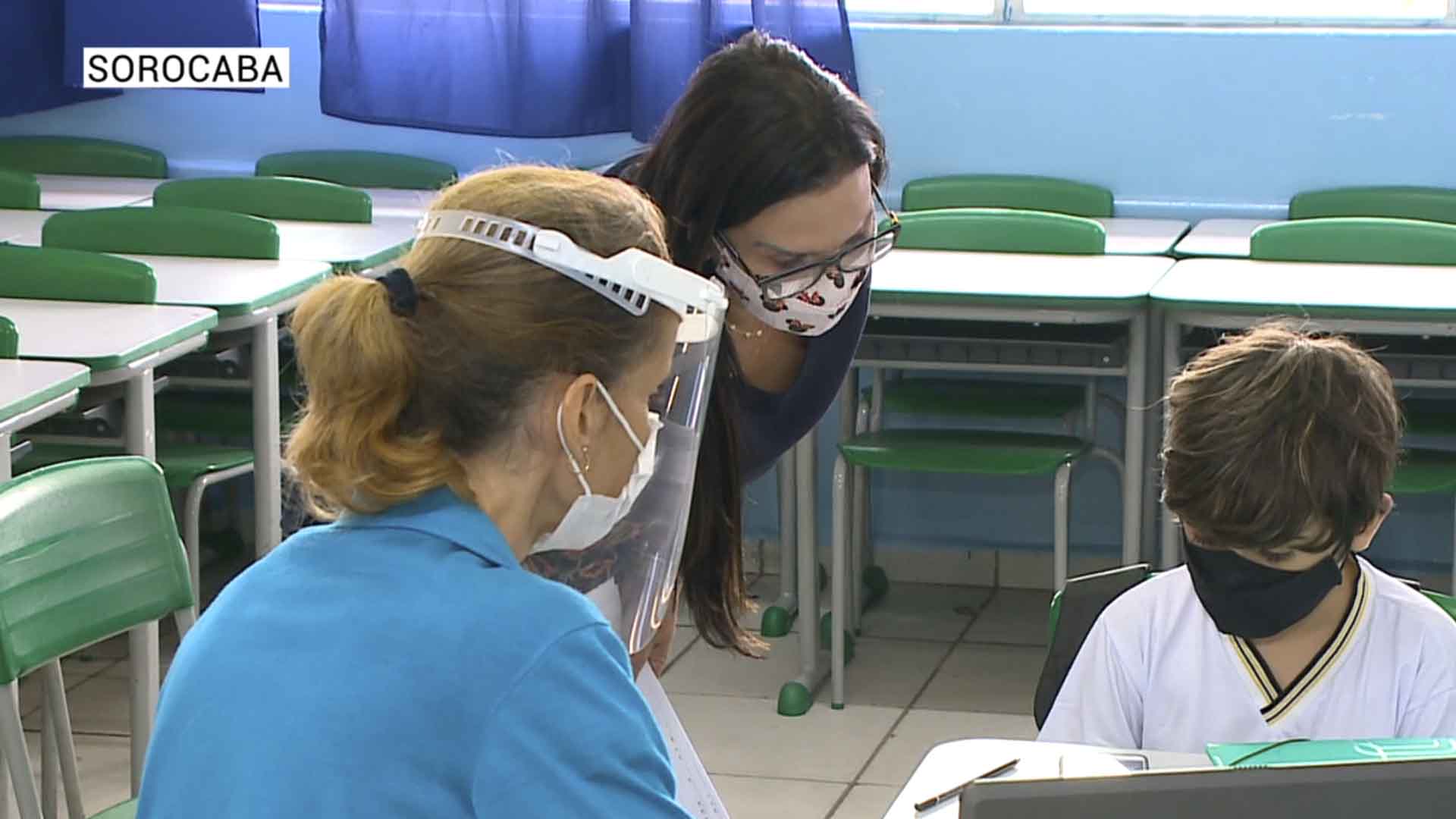 Escolas estaduais retomam as aulas nesta quarta-feira (14)