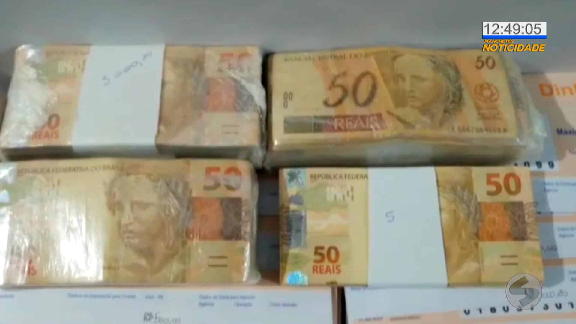 Polícia Federal cumpre mandados de busca e apreensão em casas de suspeitos de fraude no auxílio emergencial