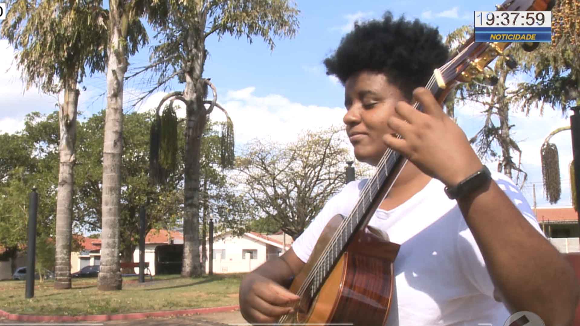 Violonista de Cerquilho é destaque nacional como jovem talento