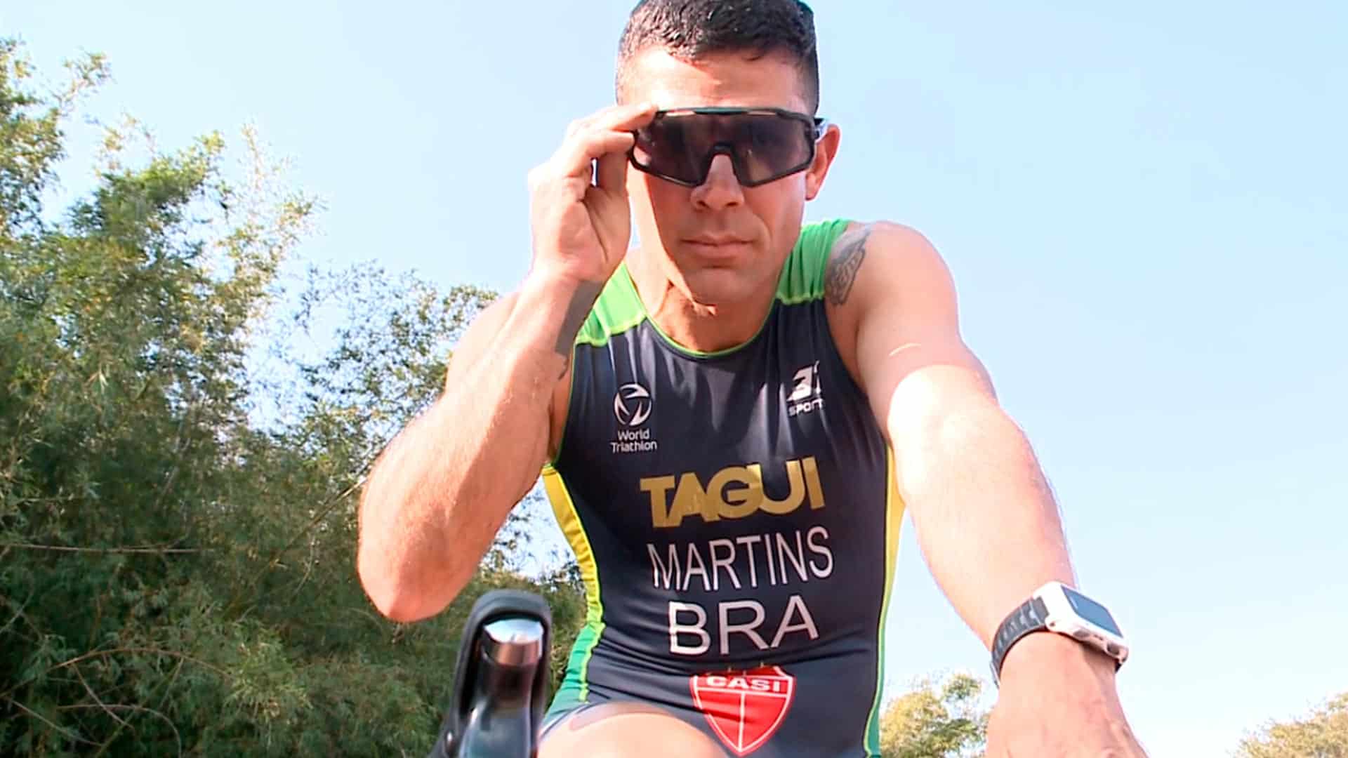 Triatleta de Itapetininga se prepara para disputa na Suíça