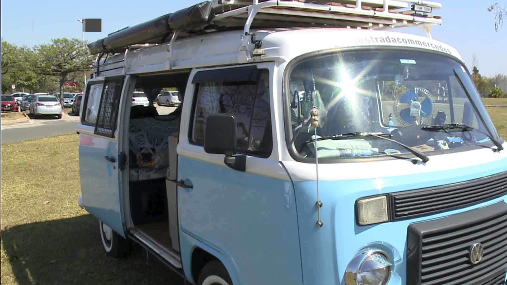 Viagem pelo Brasil em uma kombi