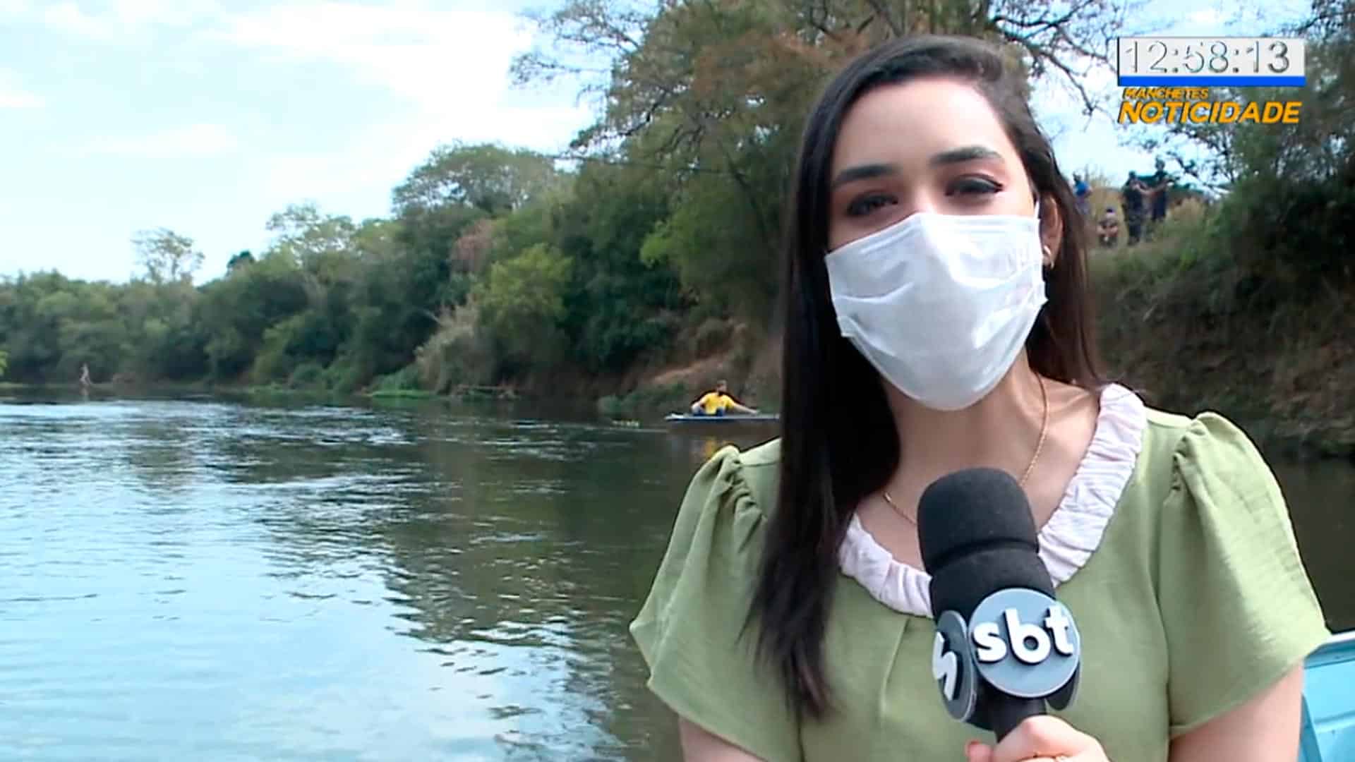 Em Boituva, equipes fazem limpeza do rio Sorocaba