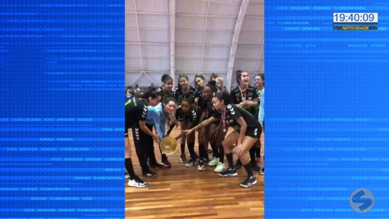 Equipe feminina de handebol de Sorocaba é vice-campeã paulista júnior