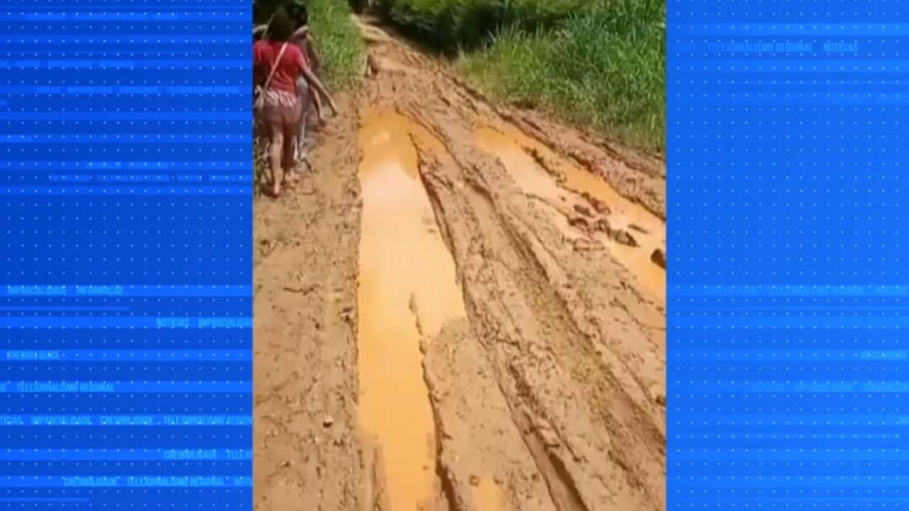 Moradores de Sorocaba reclamam de ruas sem asfalto