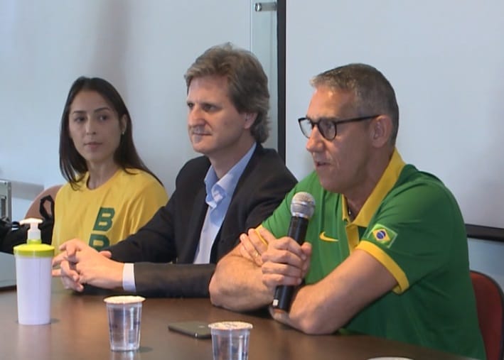 Seleção Brasileira feminina de basquete se prepara na cidade de Salto para competição Internacional