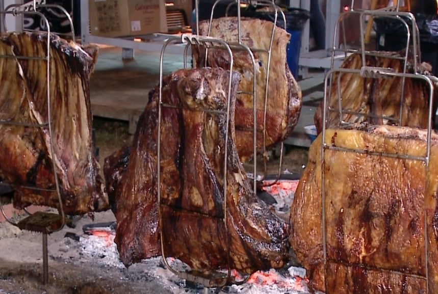 Festa Julina de Sorocaba reúne diversas opções gastronômicas