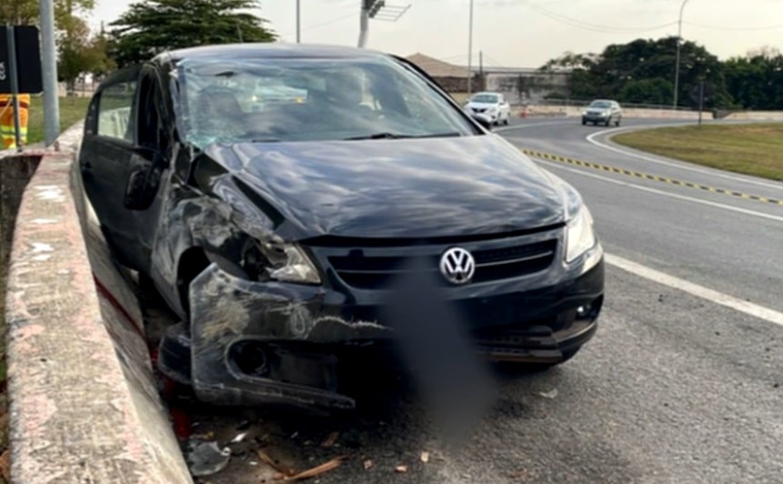 Corpo de estudante que morreu em acidente de carro é enterrado em Piedade