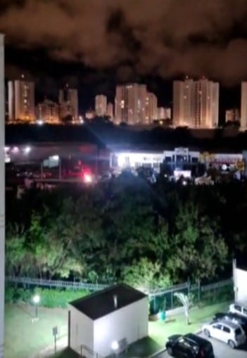 Vídeos mostram manifestação ocorrendo durante a madrugada em rodovia de Sorocaba