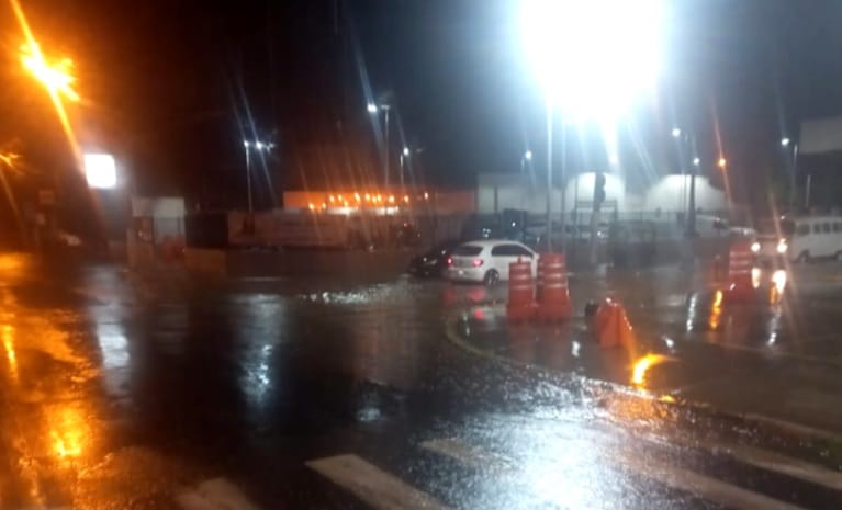 Chuvas intensas provocam interdição de ponte em Tatuí