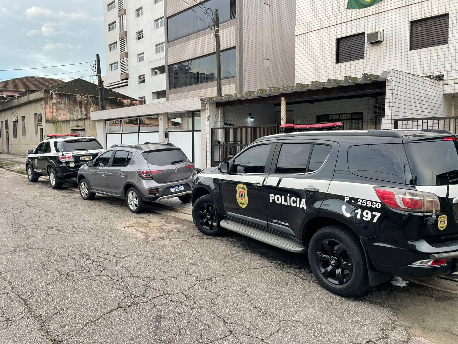Polícia Civil de Itapeva prende suspeitos de envolvimento em roubo de carga