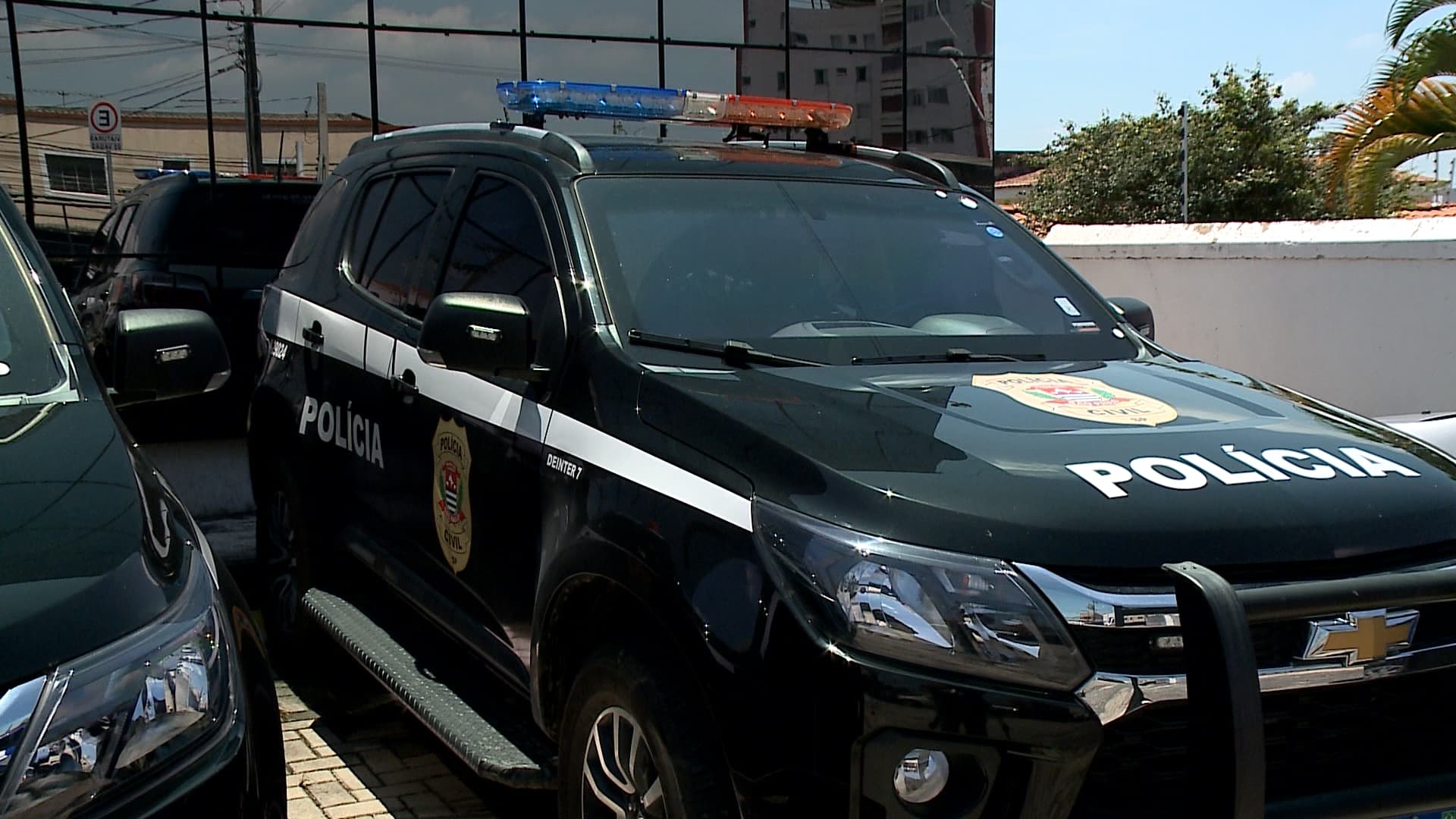 Três pessoas são presas suspeitas de tráfico de drogas em Sorocaba