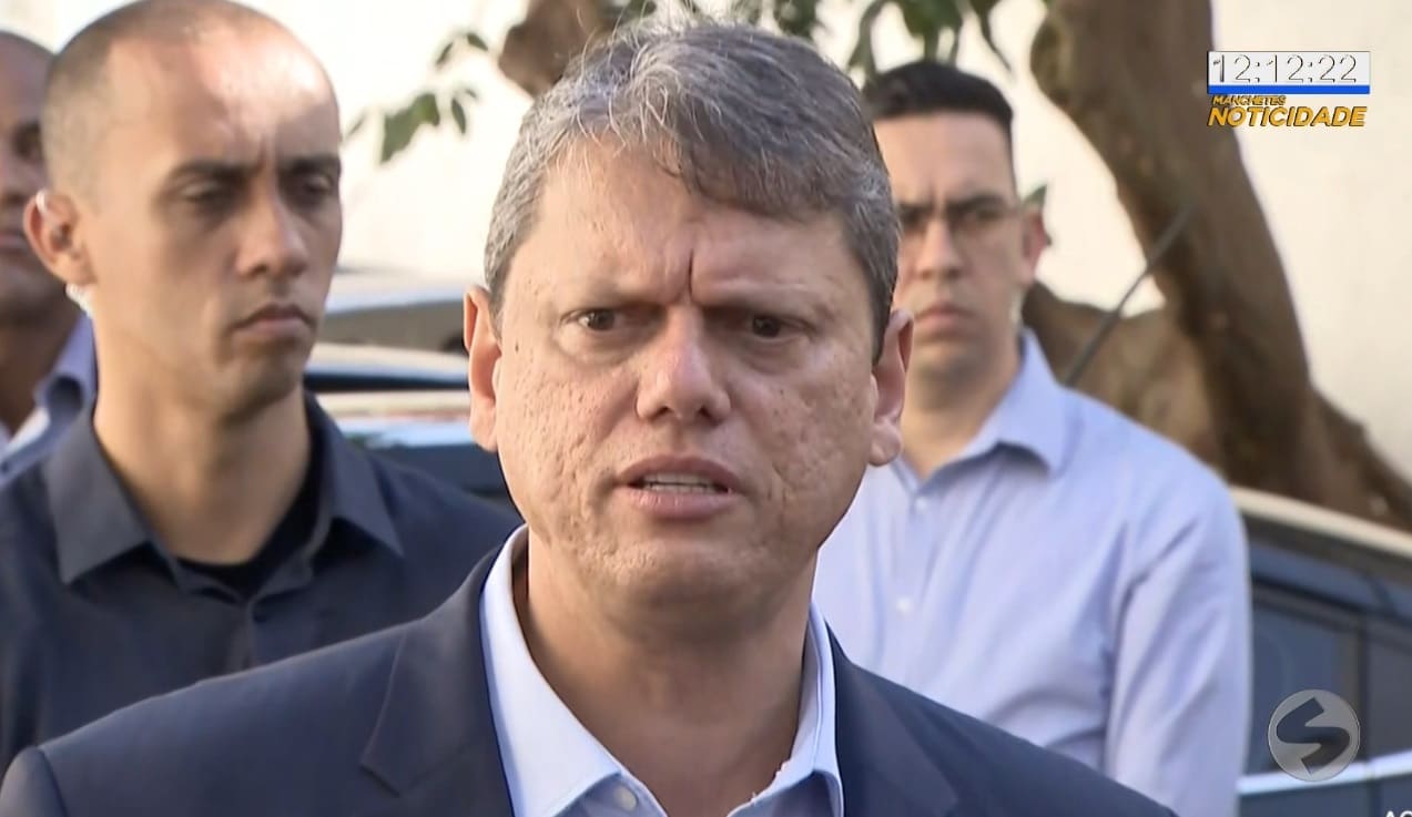Governador de SP anuncia medidas de reforço na segurança escolar
