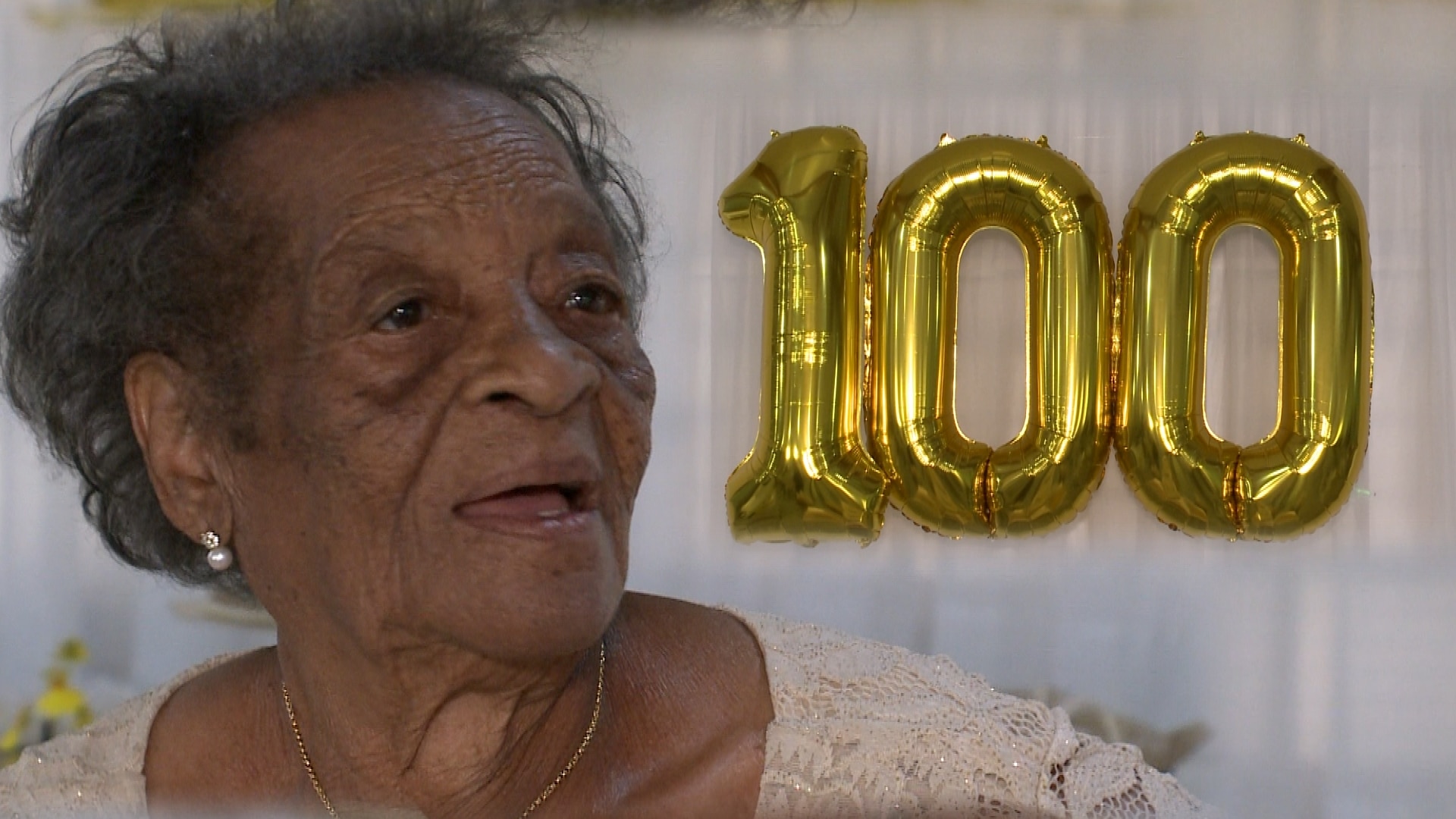 Família se reúne para celebrar 100 anos da matriarca