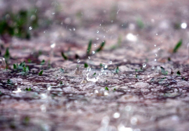 Defesa Civil emite alerta de chuva e ventos fortes