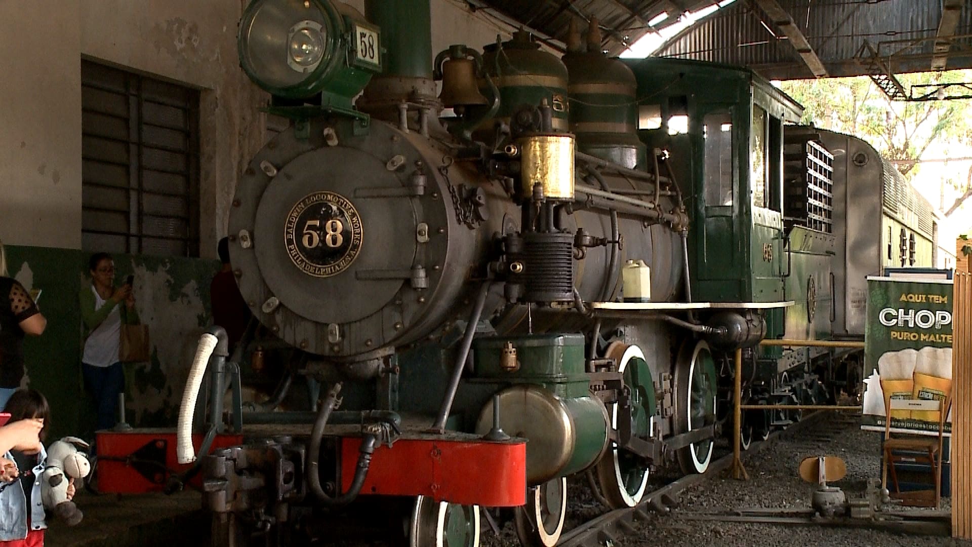 Passeio com locomotiva celebra aniversário de Sorocaba