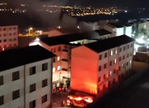 Conjunto habitacional é atingido por incêndio em Sorocaba