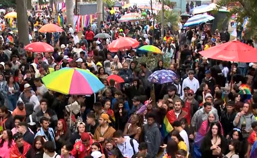 16ª Parada LGBTQIA+ traz como tema políticas de emprego e cidadania