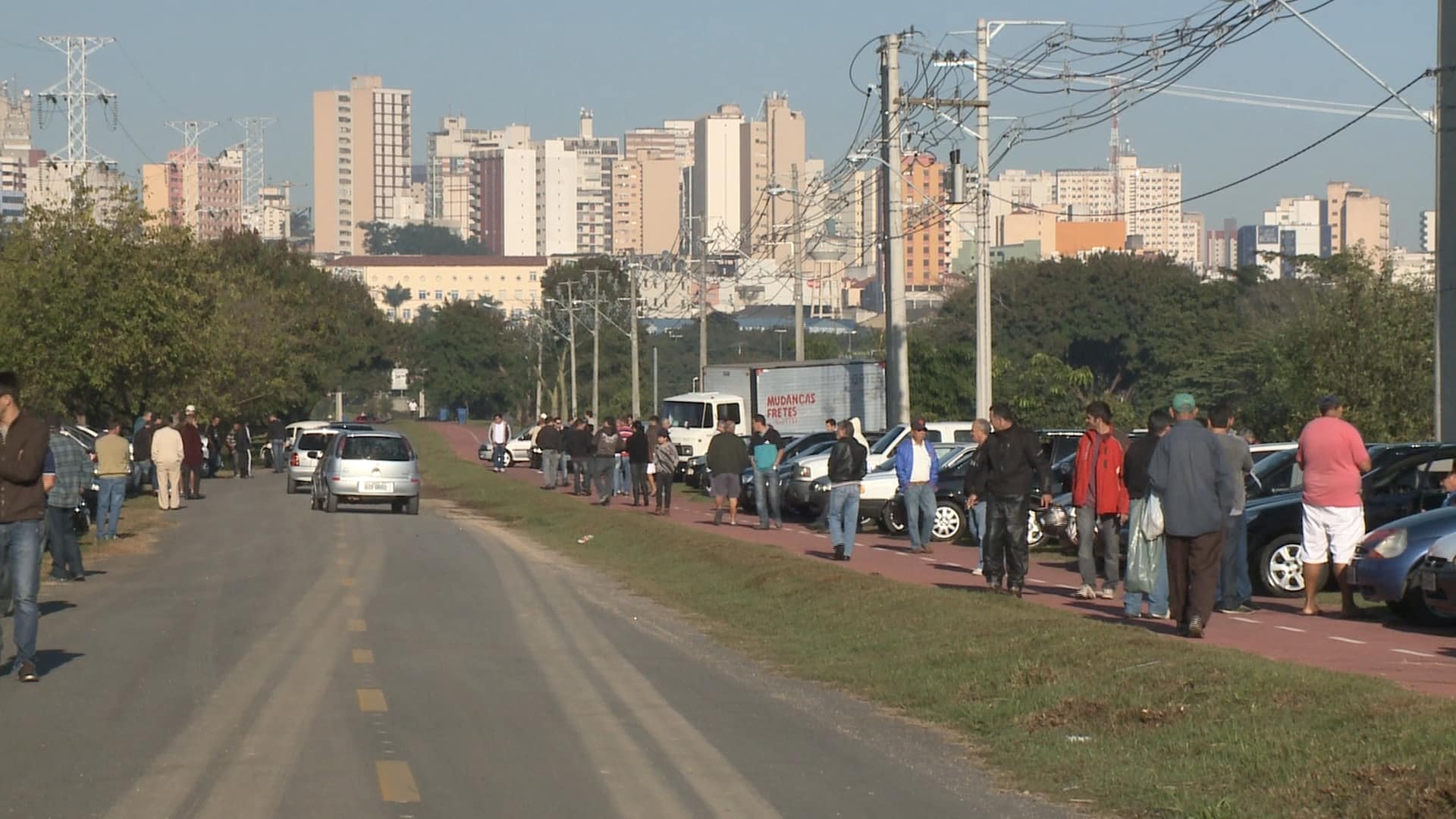 Polícia investiga caso de injúria racial em feirão de automóveis