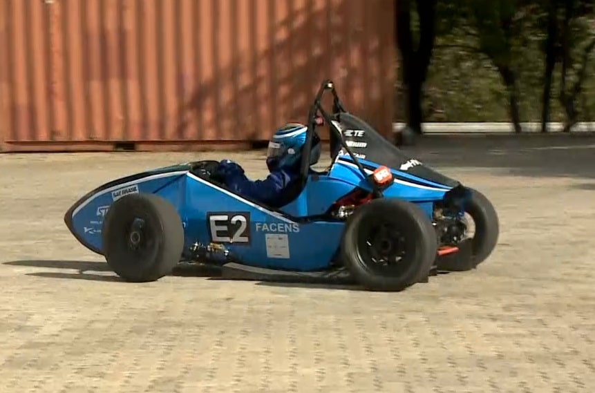 Equipe de estudantes ganha disputa nacional com carro elétrico