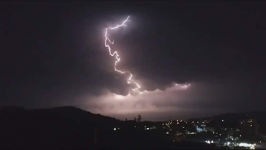 Sorocaba registrou quase 10 mil raios até setembro deste ano