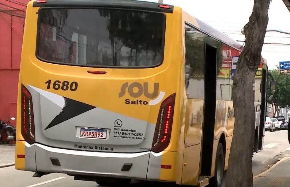 Estudantes do ensino médio têm transporte público gratuito em Salto