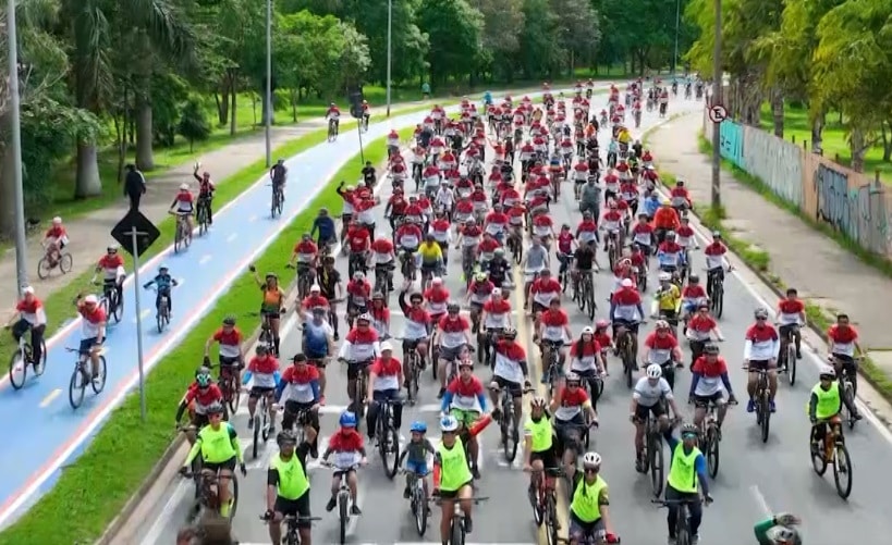 Pedalada tem a participação de centenas de sorocabanos