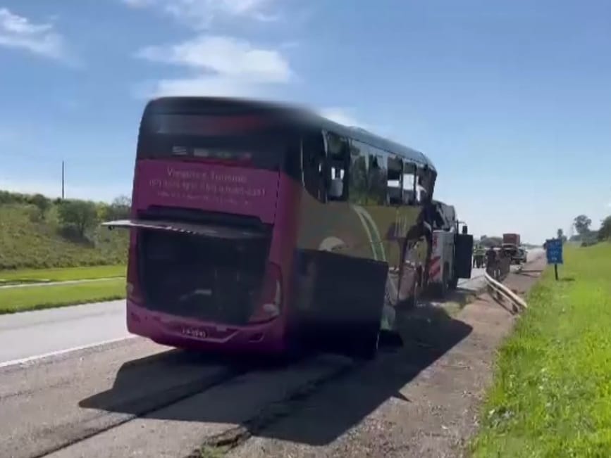 acidente ônibus