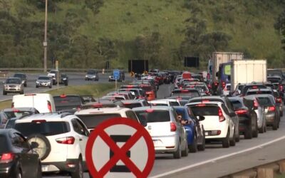 Rodovias têm tráfego intenso na volta do feriado de Natal