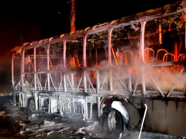 Ônibus é incendiado depois de morte em confronto com a polícia em Itu