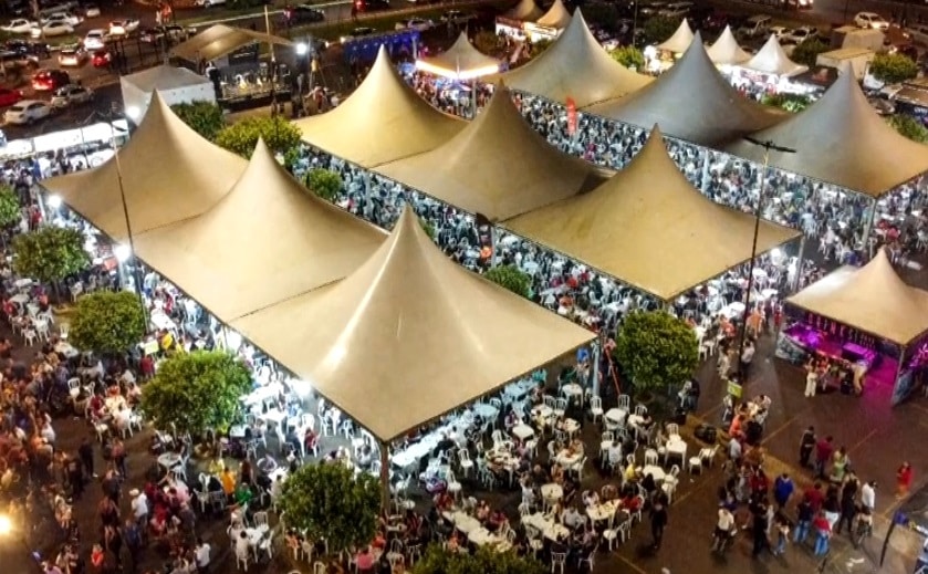 Imagem aérea de evento no bairro Campolim, em Sorocaba.