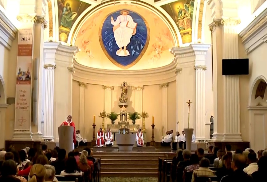 Imagem da igreja onde aconteceu o Domingo de Ramos em Sorocaba.