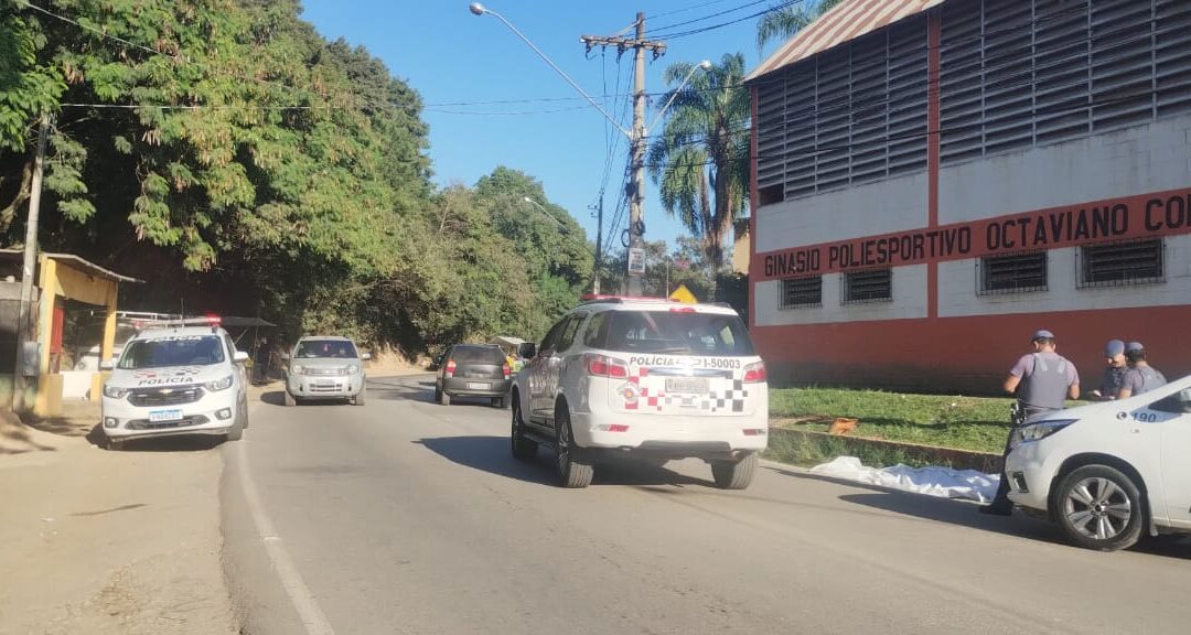 Homicídio em Mairinque: Homem é morto a facadas em frente ao Ginásio Poliesportivo Octaviano Corsi