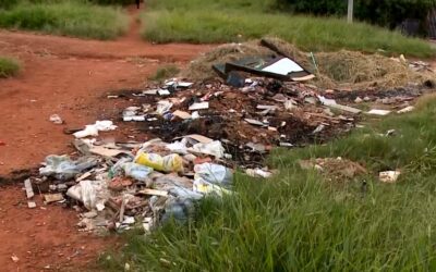 Moradores de Sorocaba reclamam de problemas vindos de terrenos abandonados