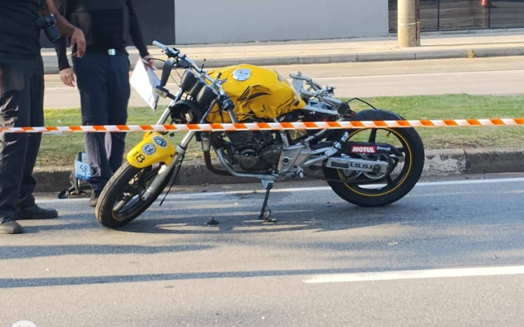 Corpo de motociclista morto em acidente em Sorocaba é enterrado
