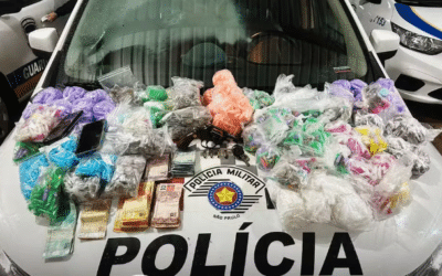 Casais são presos por tráfico de drogas, porte ilegal de arma e suspeita de envolvimento com o Tribunal do Crime em Laranjal Paulista