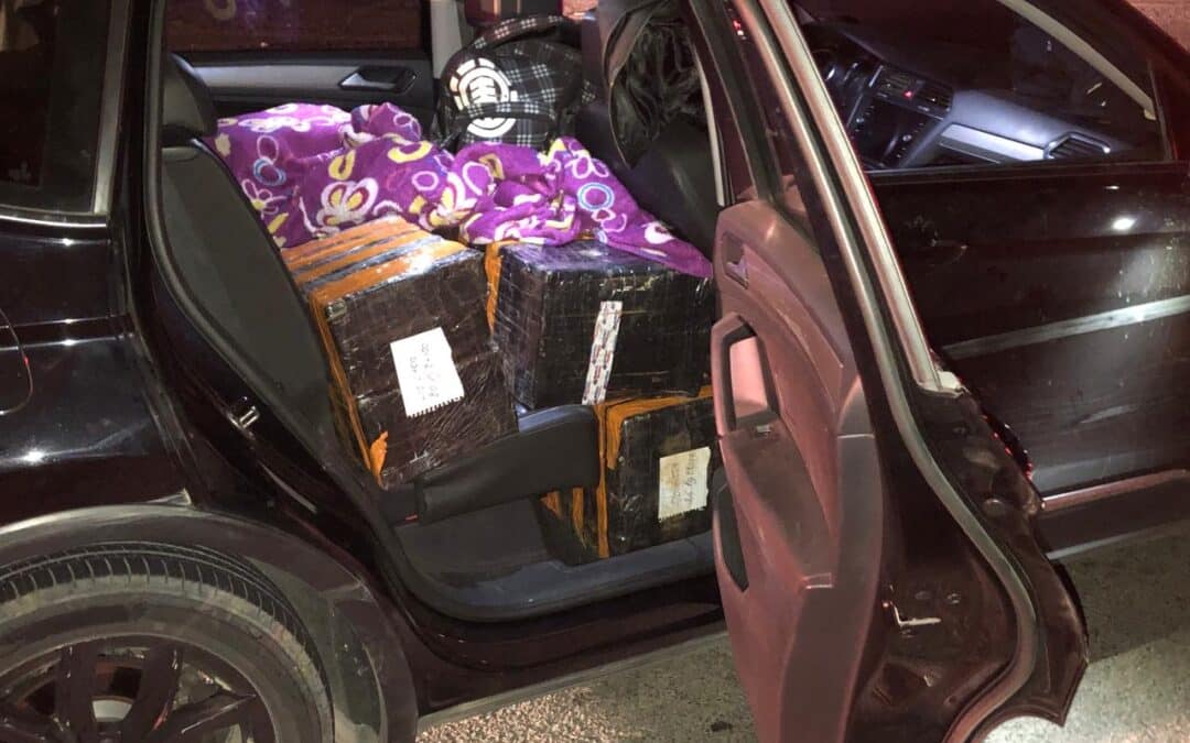 PM apreende mais de 2 toneladas de maconha em Araçoiaba da Serra