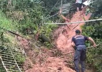 Chuva forte causa estragos em Itupeva e Campo Limpo Paulista