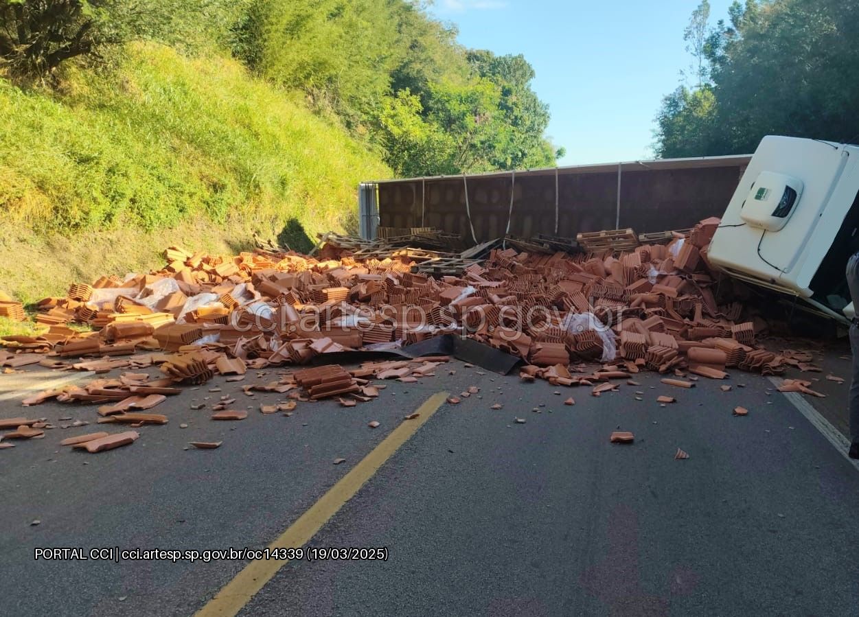 Acidente grave interdita rodovia em Tietê por mais de 12 horas