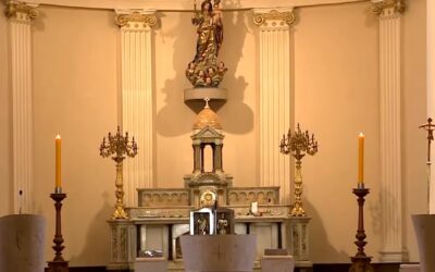 Fiéis católicos lotam a Catedral de Sorocaba na Missa de Cinzas